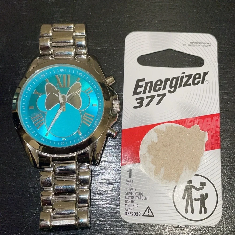Vintage Accutime Women's Minnie Mouse Silver Tone Blue Face Watch